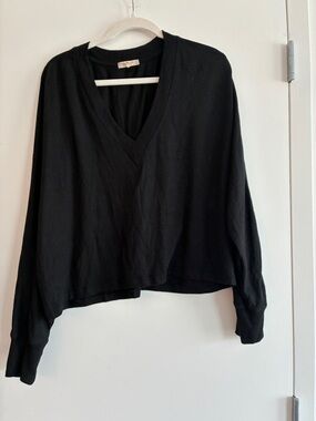 rag & bone black V-neck sweater